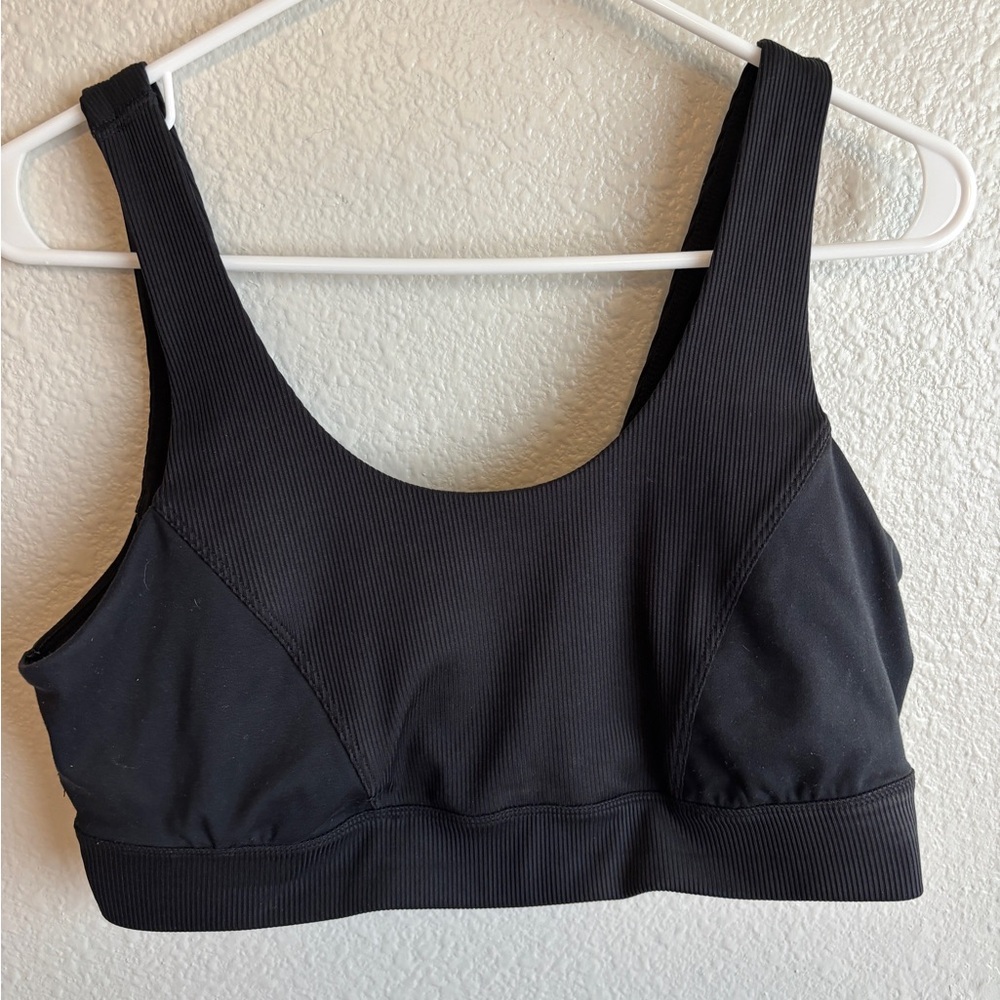 Black Sports Bra